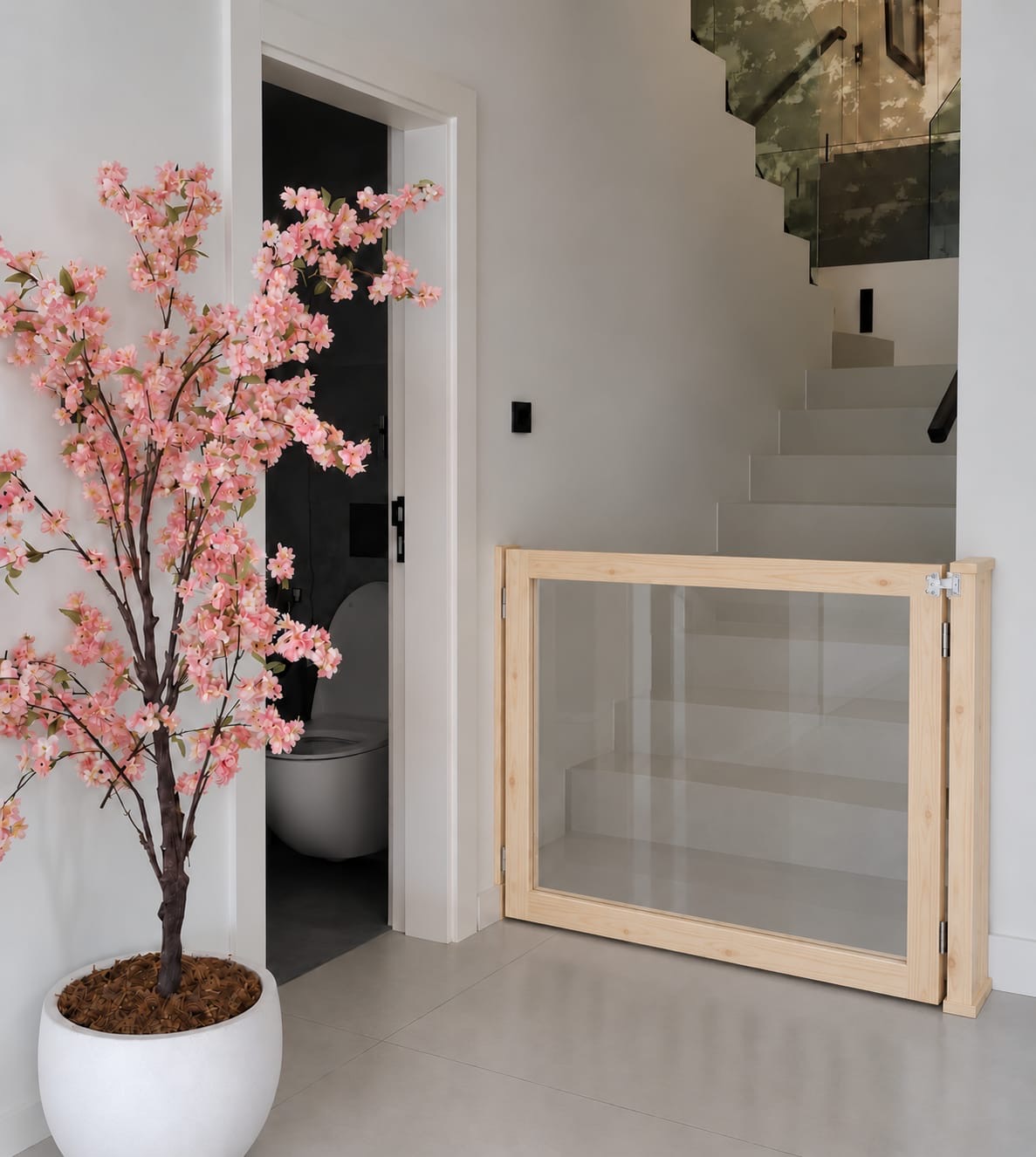 The Vista Gate in a natural wood finish